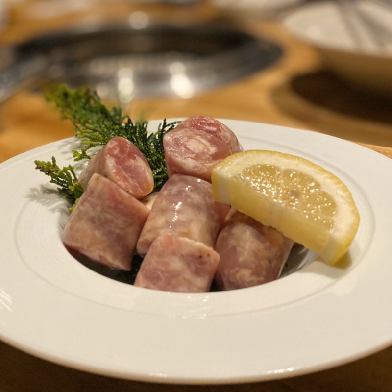 松阪豚のソーセージ(まぼたん)