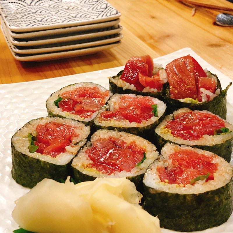本マグロ太巻き寿司(登じま屋 （トジマヤ）)