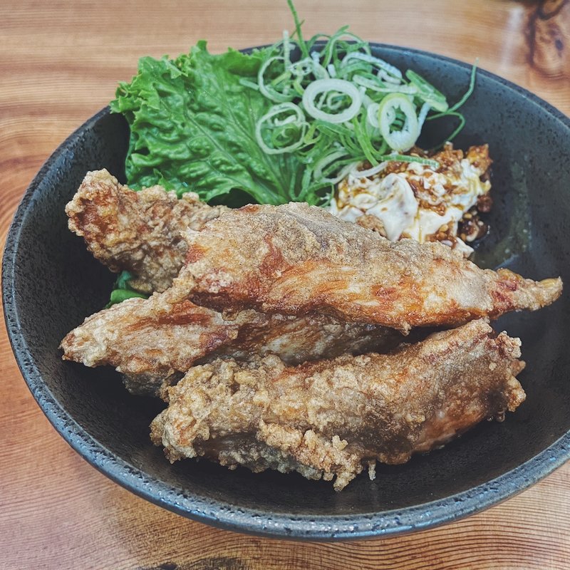 鶏唐ラー油マヨ(らぁめん 麺屋秀)