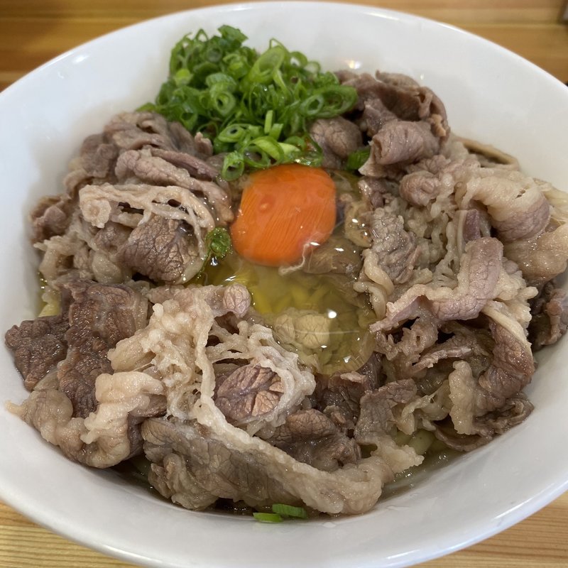 牛肉釜玉(桐麺 )