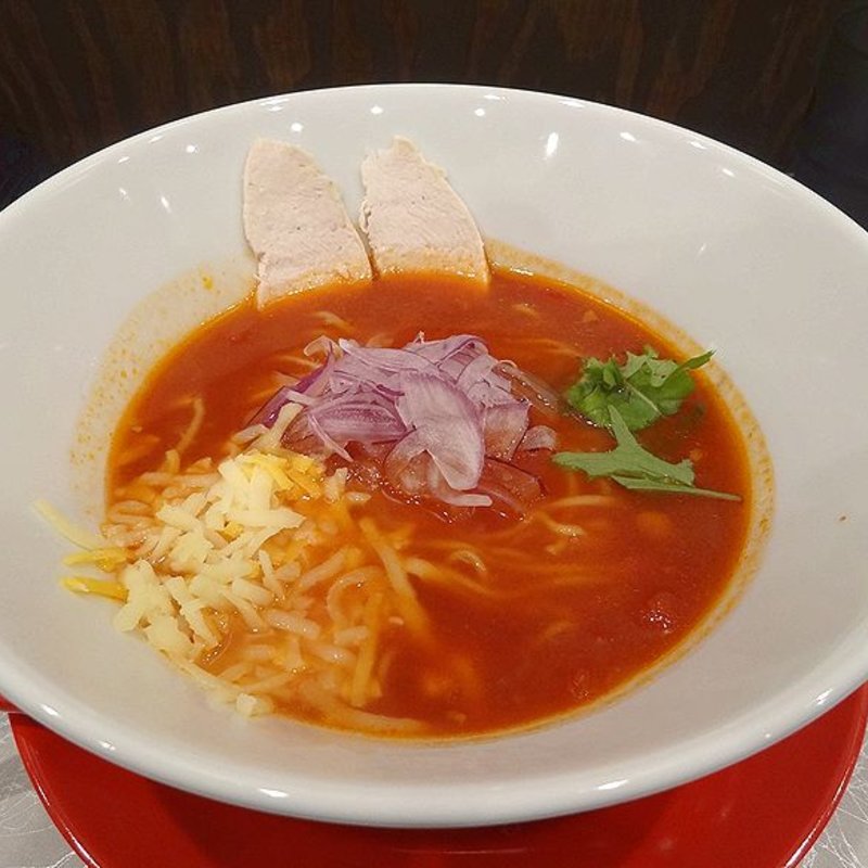 チーズとまとらぁめん(麺処 とまる)