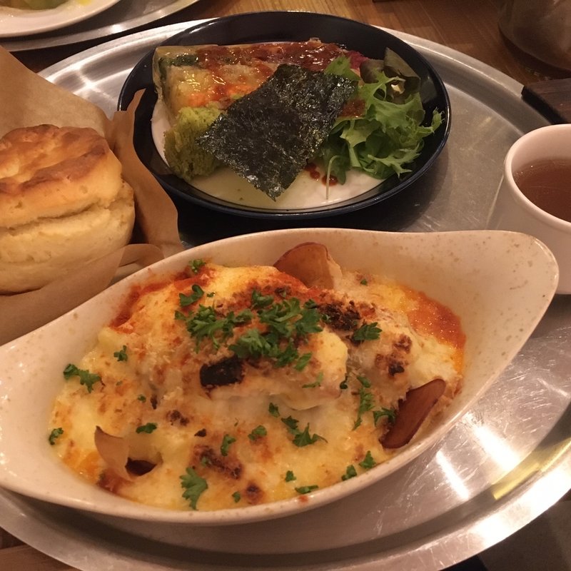 ごろごろさつまいもとチキンのグラタン(cafe clap)