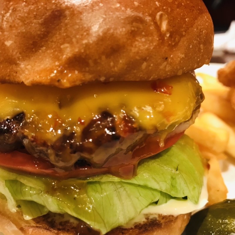 スイートチリチーズバーガー(ブラザーズ 人形町本店 （BROZERS'）)