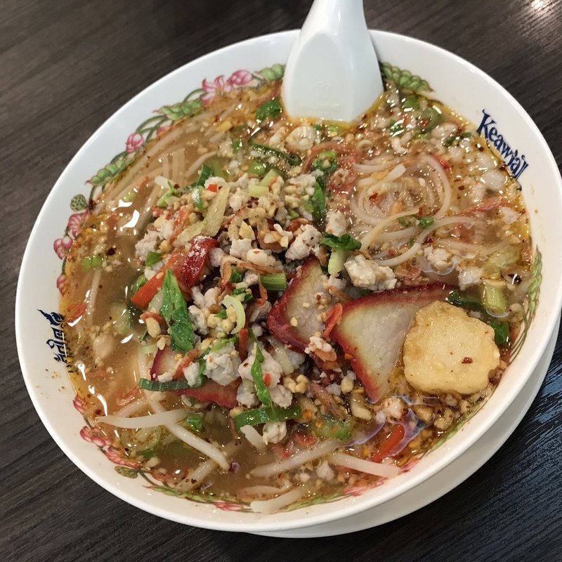 センレック　トムヤム　ムー(ゲウチャイ)