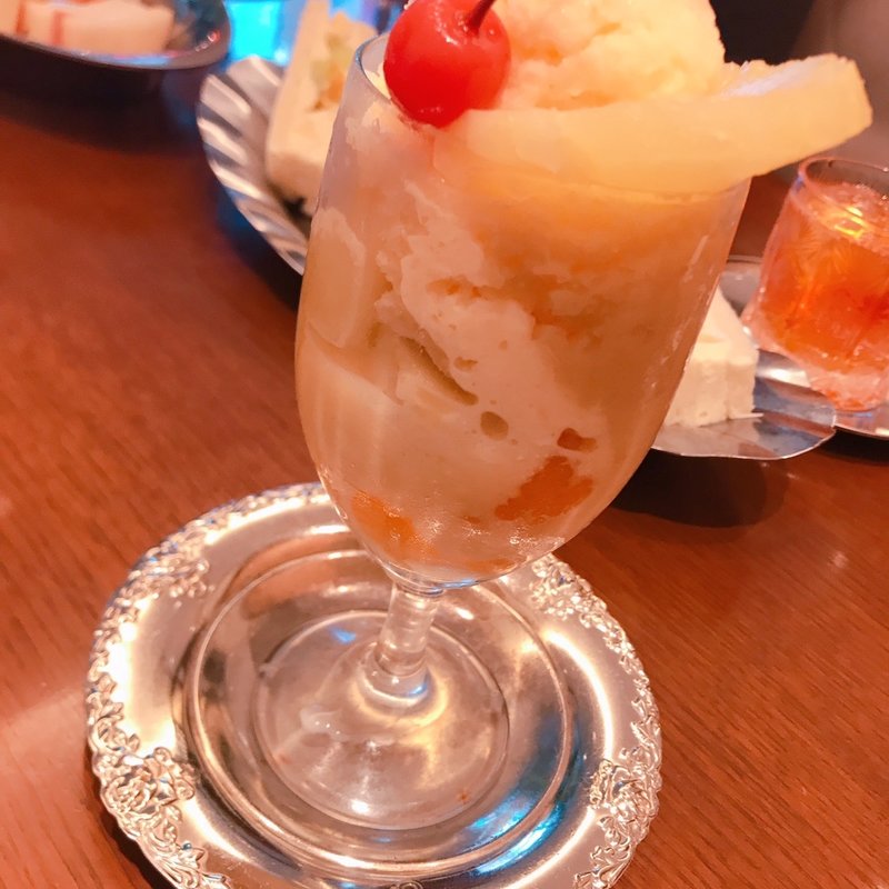 食べるミルクセーキ(カフェ＆バー　ウミノ )