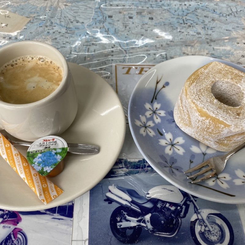 白樺クーヘンセット(赤城山湖山 )