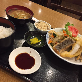 日替わり定食(レストラン オキナワ （OKINAWA）)