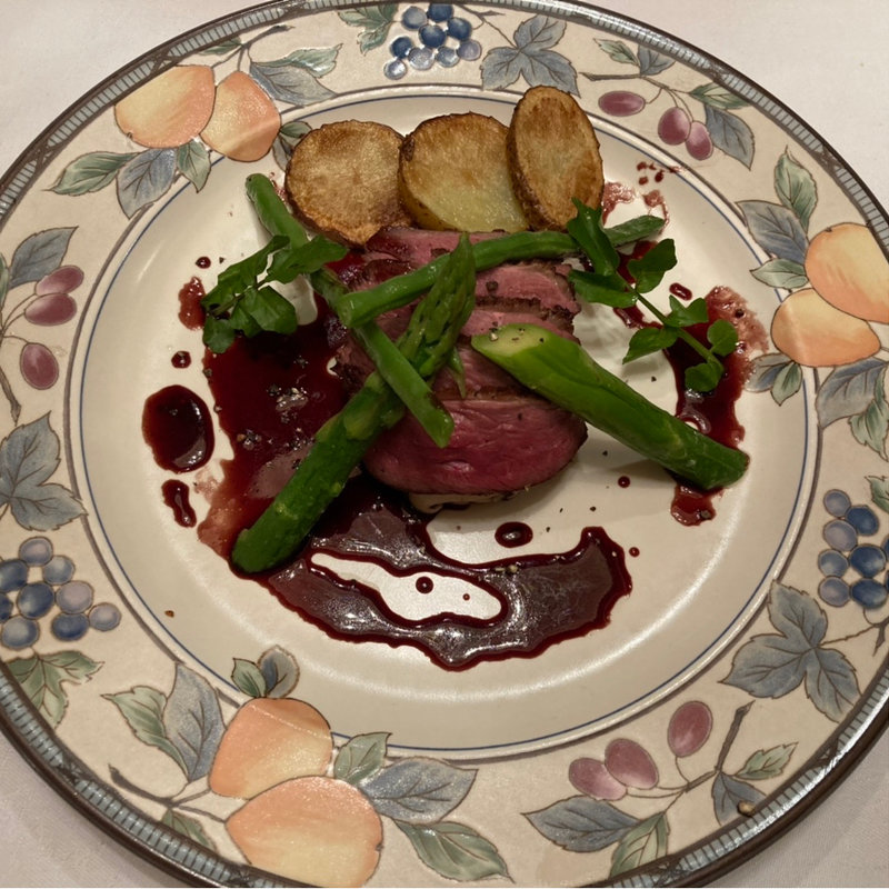 マグレかものロティ 赤ワインソース(銀座エスコフィエ)