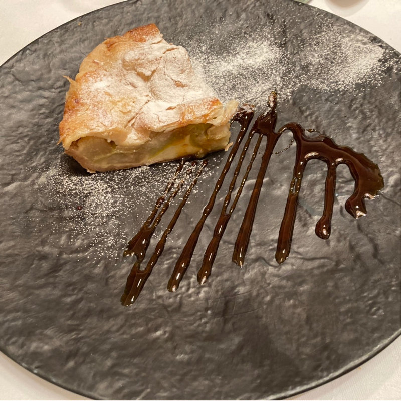 アップルパイ(銀座エスコフィエ)