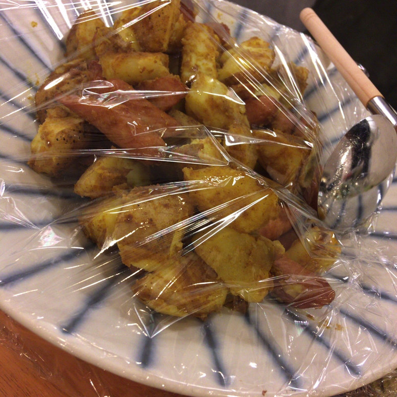 ソーセージのジャーマンポテト(立呑みソルト)