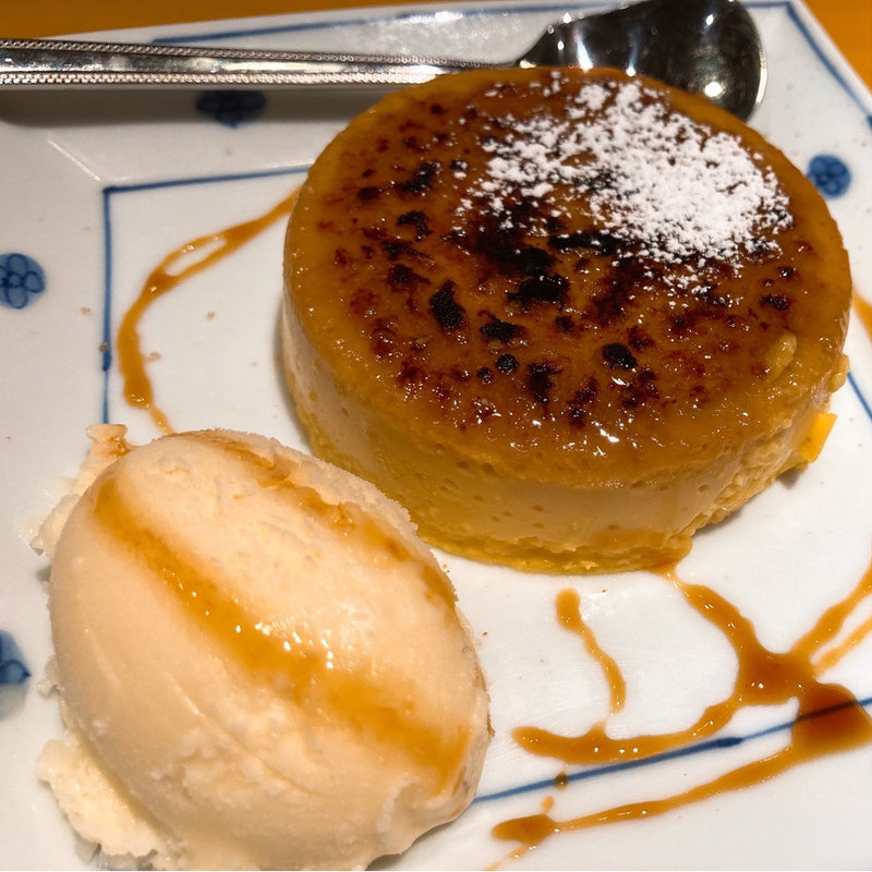 かぼちゃのクリームブリュレ 安納芋アイス添え(洋麺屋五右衛門 新宿アルタ店)