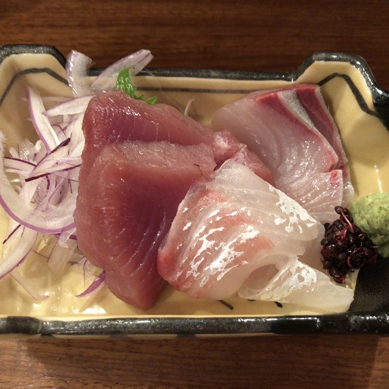 刺身盛り合わせ 小(魚祥)