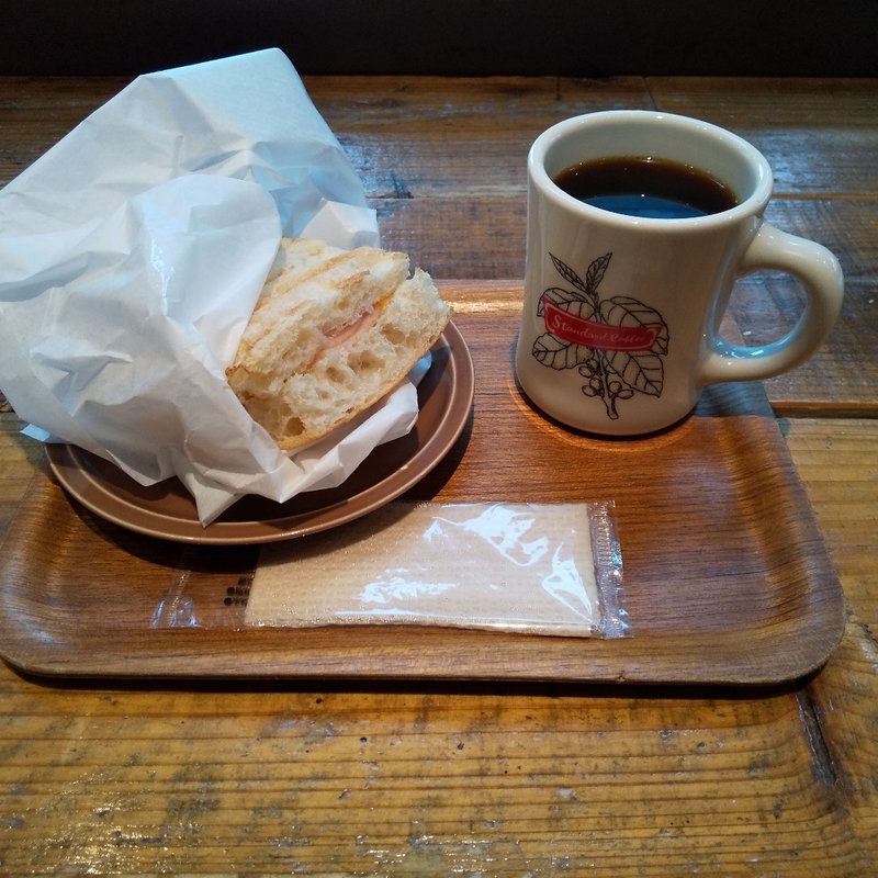 本日のホットサンド(THE 3RD CAFE by Standard Coffee)