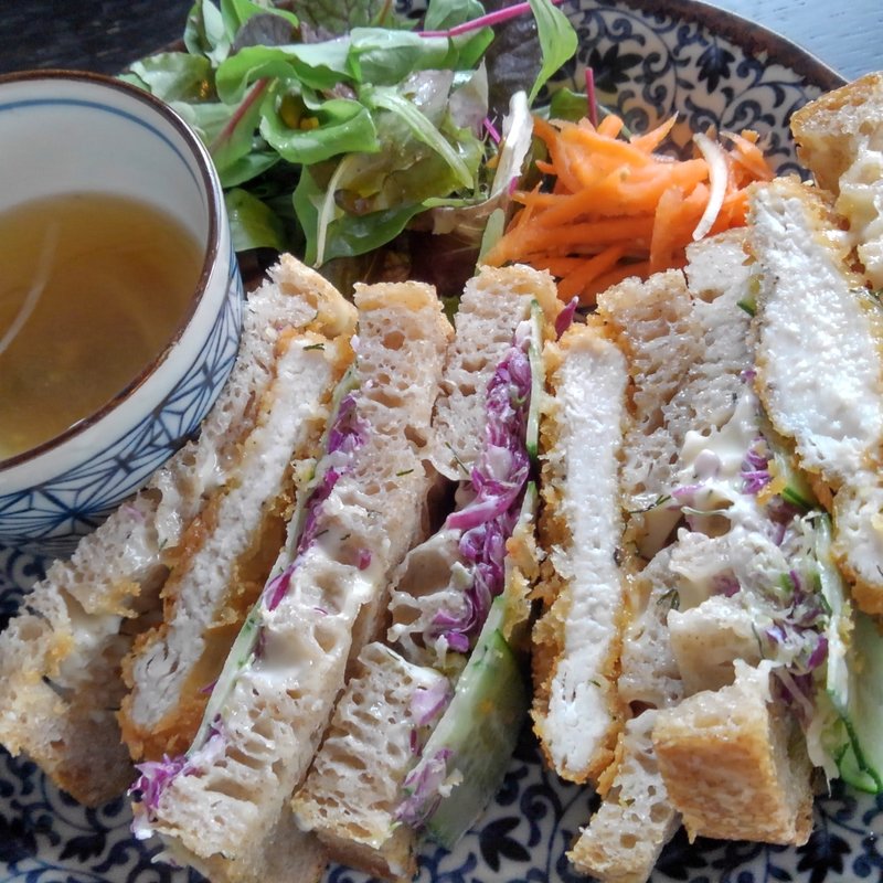 チキンカツサンド(カヤバ珈琲 )