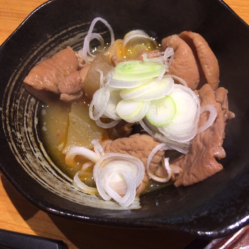 煮込み(立飲みカドクラ)