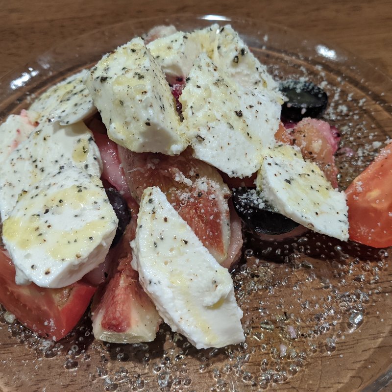 フルーツモッツアレラ(金剛商店138番地 )