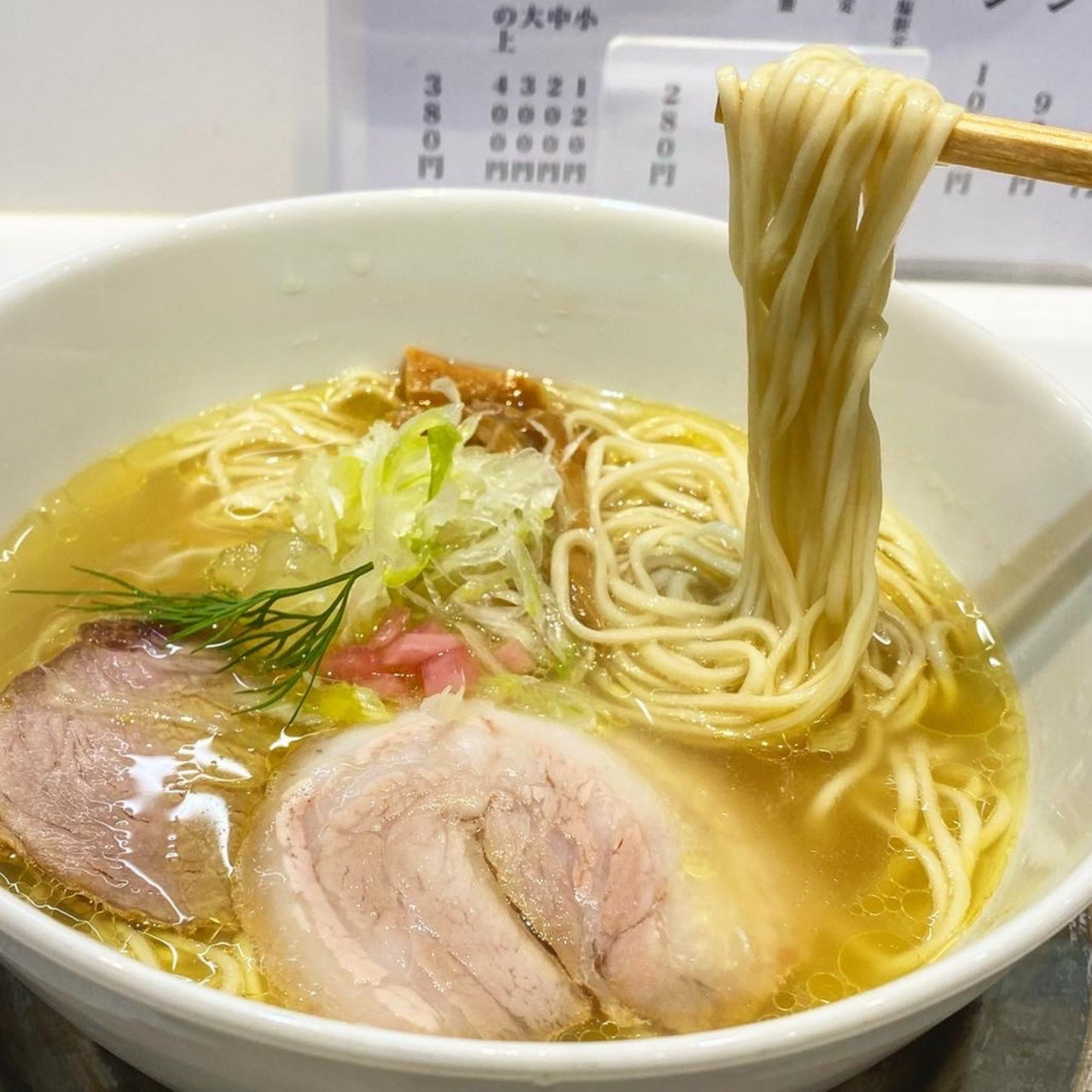 大阪府で食べられる塩ラーメンランキング Sarah サラ