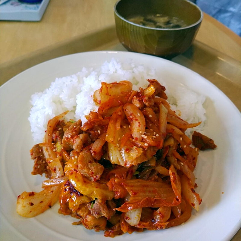 豚キムチ定食(うめちゃんキムチ )