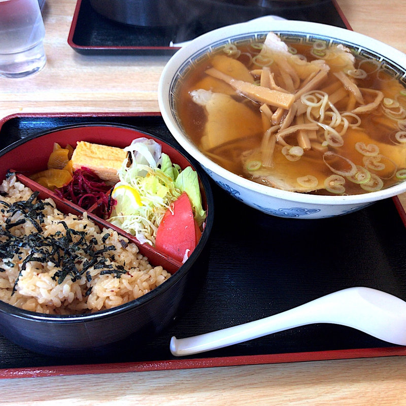 ラーメン定食(チャーシューメンに変更)(更科分店 （さらしなぶんてん）)
