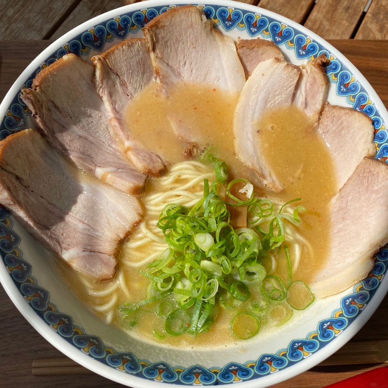 鶏白湯ラーメン(チャーシュー増し)(DETAILラーメン)
