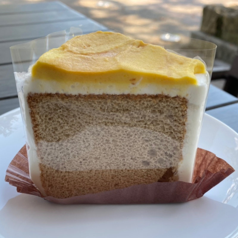 スイートポテトシフォンケーキ(スターバックスコーヒー 京都岡崎 蔦屋書店 （STARBUCKS COFFEE）)