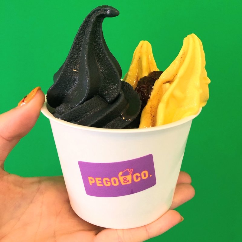 Wソフト（黒ごま豆乳・かぼちゃシナモン）(PEGO＆CO. 世田谷店（ペゴあんこ せたがやてん）)