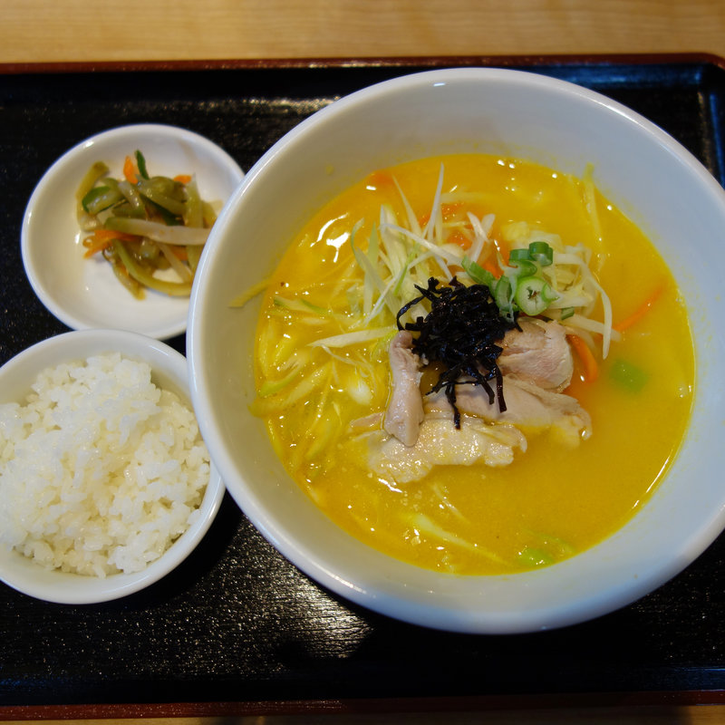 黄金スープラーメン・焼き餃子セット(J ＆ TAO(ジェイ＆タオ))