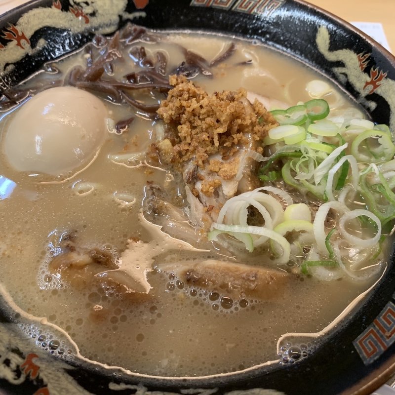 半熟煮玉子入り豚とろラーメン(鹿児島ラーメン豚とろ 天文館本店 （とんとろ）)