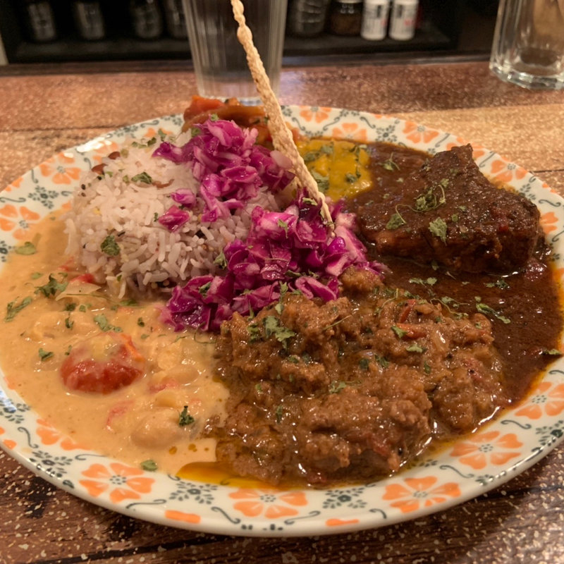 3種盛り(スパイスカレー モクロミ)