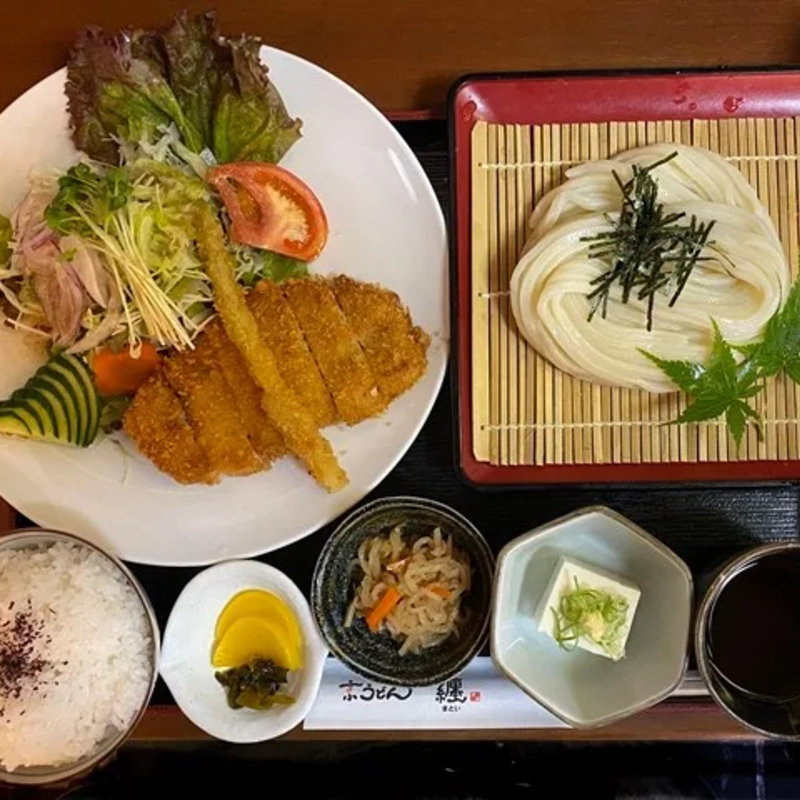 ロースカツ定食(日替り定食)(京うどん 纏)