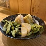大根、小松菜、枝豆、おにぎり(八百屋ダイニング やすべえ)