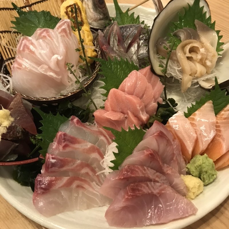 (丸冨水産 新橋店 （まるとみすいさん）)