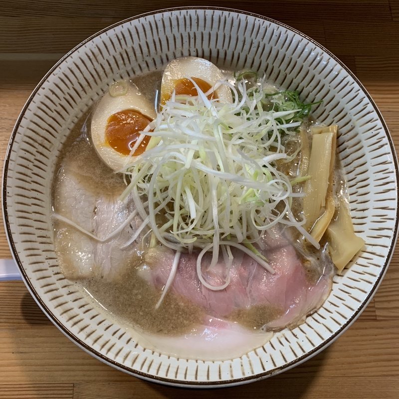 濃厚鶏白湯らーめん(わ河馬 （わかば）)