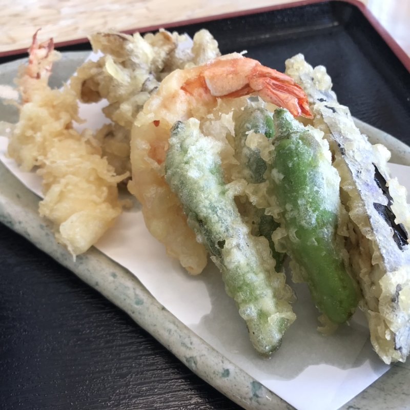 天婦羅盛り合わせ(花車 （ハナグルマ）)