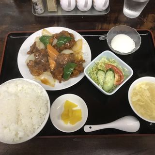 酢豚定食(香龍飯店 （コウリュウハンテン）)