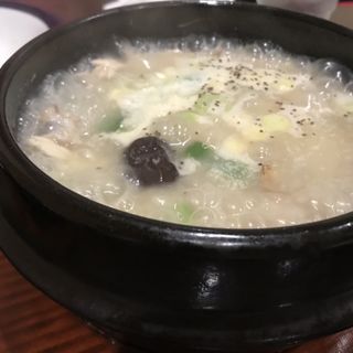 参鶏湯(韓国四季料理 MARU （マル）)