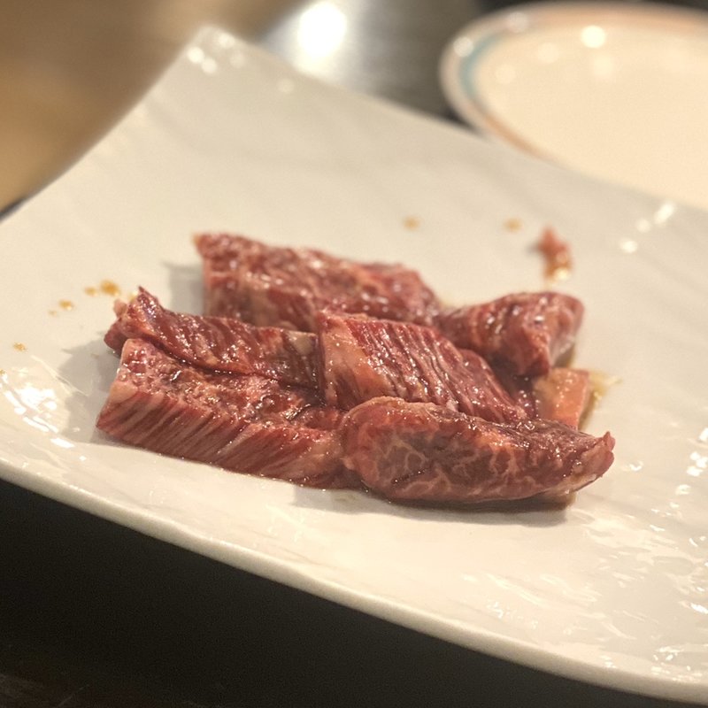 牛サガリ(七厘)