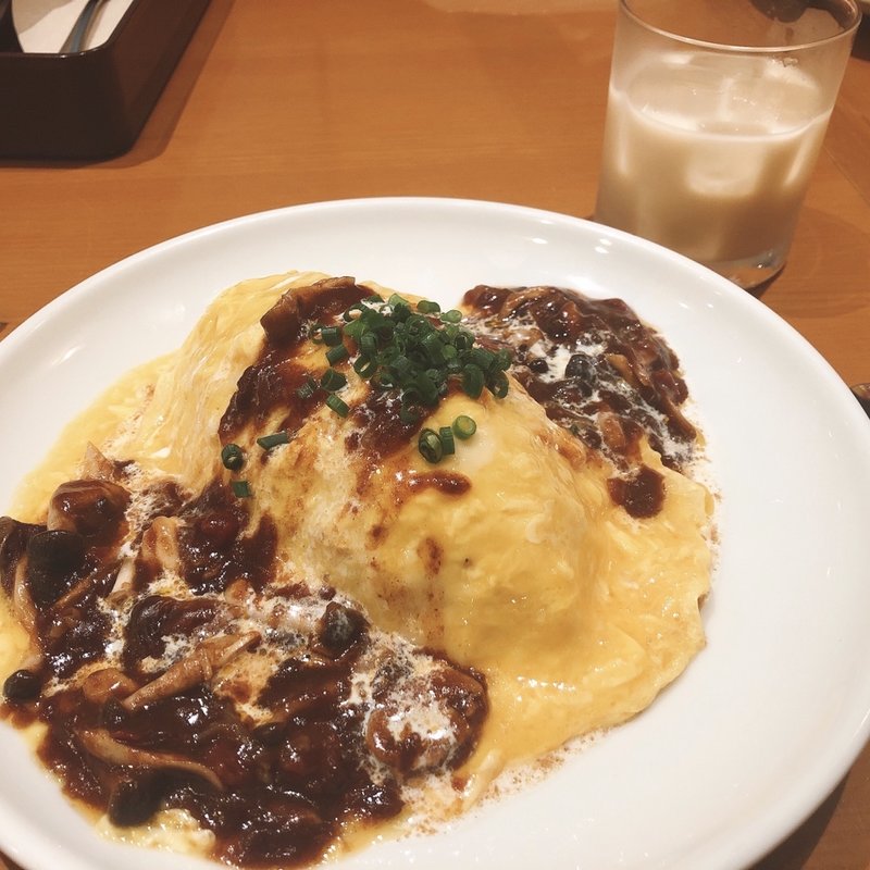 森のキノコのオムハヤシ(陽だまり食堂 )