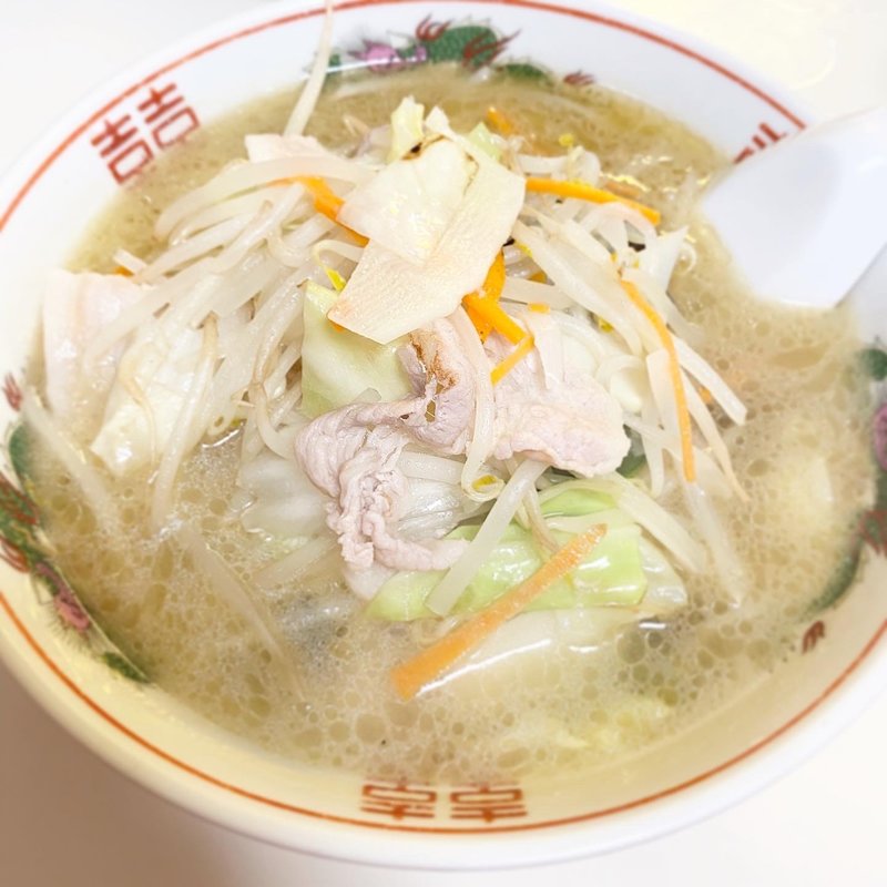 タンメンと半チャーハン(中華料理 京華)