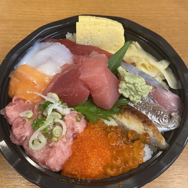 海鮮丼(めぐみ水産 横浜ポルタ店)