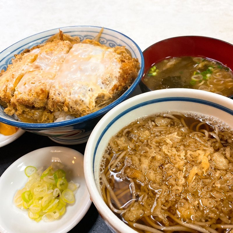 カツ丼（並）＋ミニたぬきそば(大むら （おおむら）)