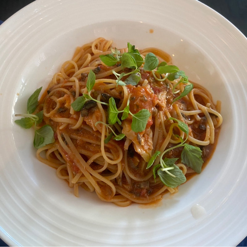 メカジキのブッタネスカ メッツェリングイネ(フジマル食堂 枚方T-SITE店)