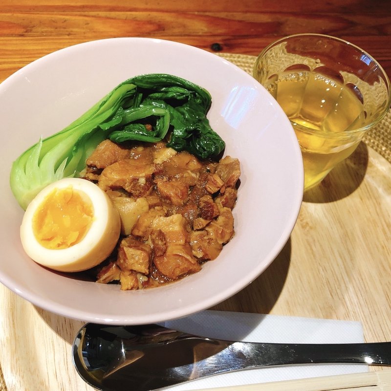 魯肉飯(十勝豆花)