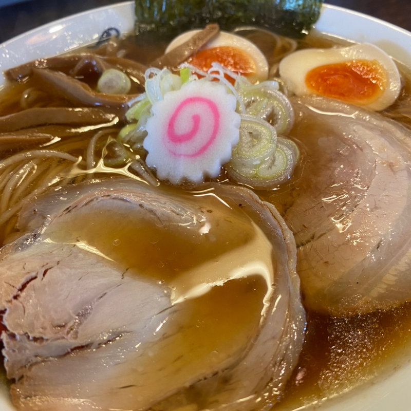 大盛り淡成らー麺(麺や紡)