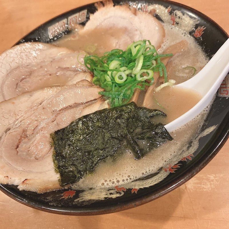 豚骨ラーメン　チャーシュー(ガチブタ （我一豚）)