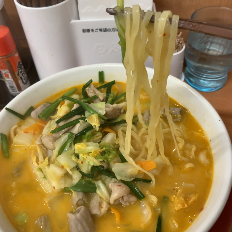 モツ野菜ラーメン(日高屋 小田急マルシェ永山店 )