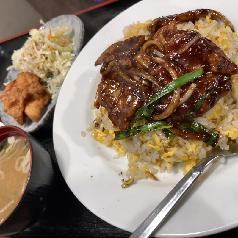 牛あんかけ飯(楽楽一番)