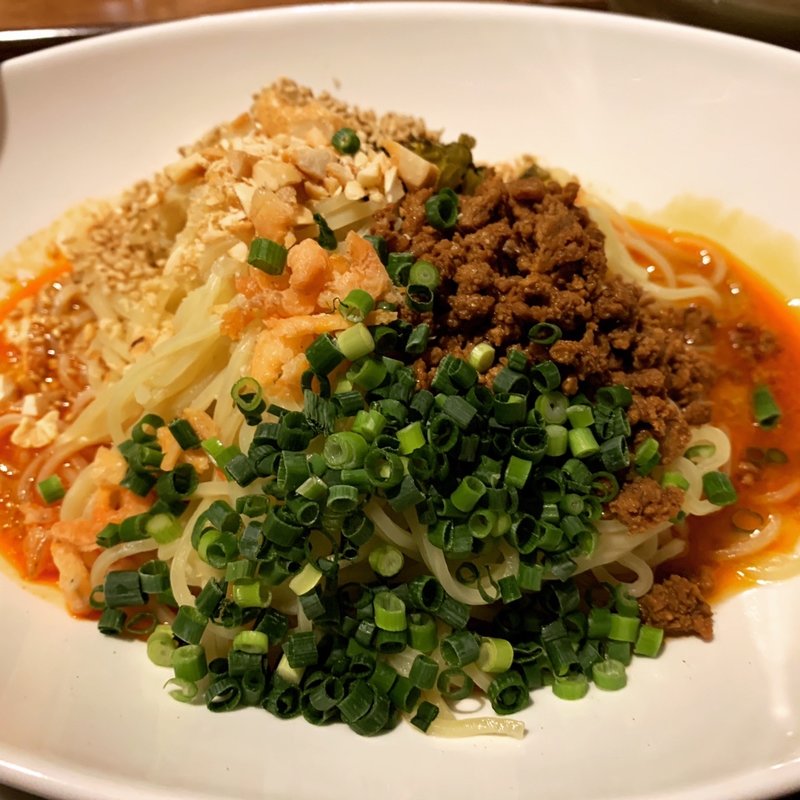 汁なし担々麺(邦人式中華酒館 HOI)