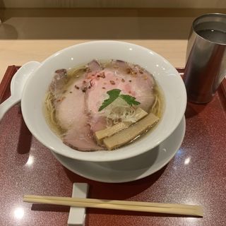 特製金色貝そば(燃えよ麺助)