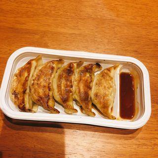 お肉の旨味！ジューシー焼き餃子(セブンイレブン 横浜北寺尾7丁目店)
